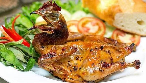 Gà nướng lá móc mật Gà nướng lá móc mật