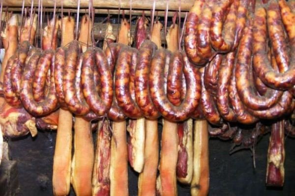 Lạp xưởng Yên Bái Lạp xưởng Yên Bái