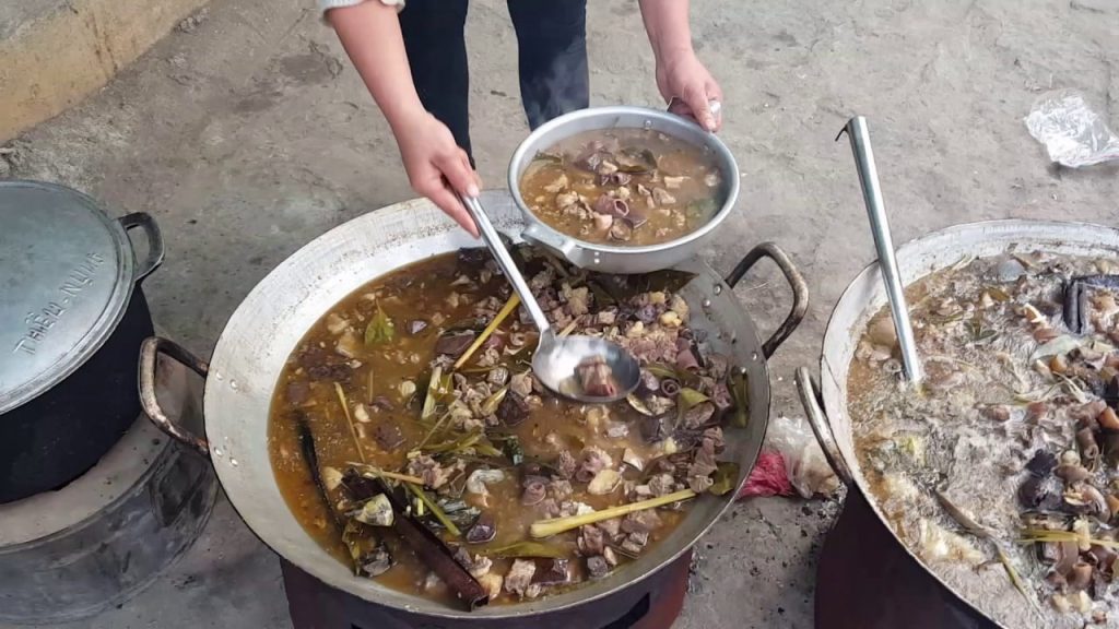 Thắng cố ngựa Bắc Hà Thắng cố ngựa Bắc Hà