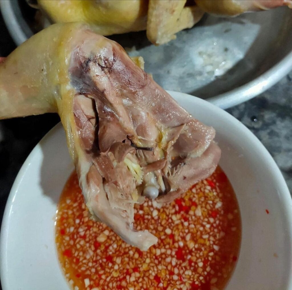 Các món ăn phổ biến cùng chẩm chéo ướt với sốt chua ngọt Tabfarm