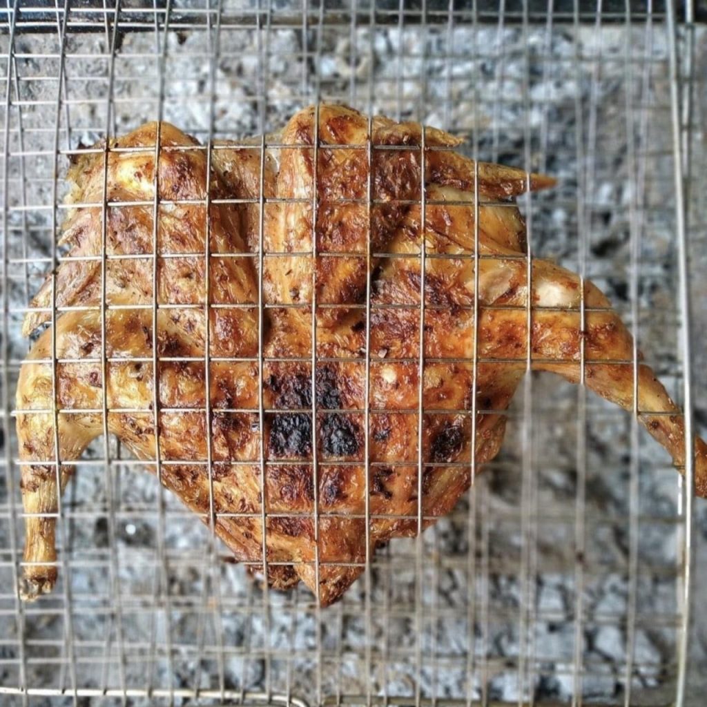 Các bước thực hiện gà nướng Tây Bắc
