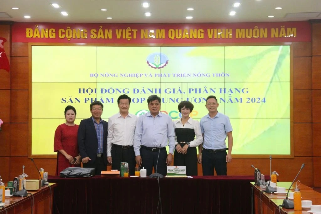 Giải mã đặc sản OCOP 3 sao & 4 sao: Tiêu chuẩn, chất lượng & cách nhận biết Giải mã đặc sản OCOP 3 sao & 4 sao: Tiêu chuẩn, chất lượng & cách nhận biết