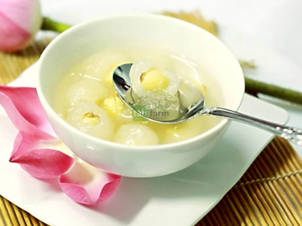 Chè Long Nhãn Hạt Sen - Top 15 đặc sản Hà Nội nhất định phải thử Chè Long Nhãn Hạt Sen - Top 15 đặc sản Hà Nội nhất định phải thử