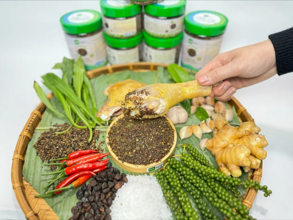 Chẩm Chéo Là Gì? Nước Chấm Đặc Sản Người Thái Tây Bắc Chẩm Chéo Là Gì? Nước Chấm Đặc Sản Người Thái Tây Bắc